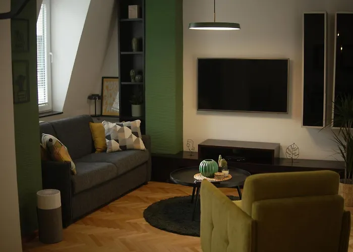 M's Downtown Homely Apartman *