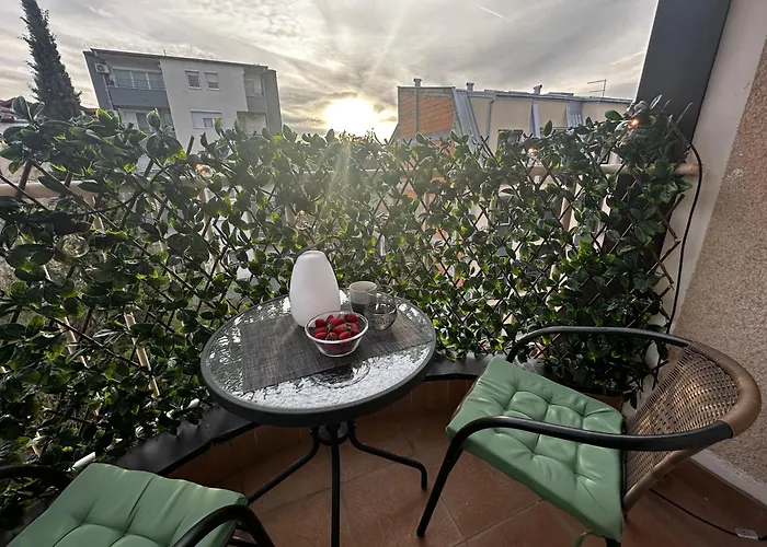 Apartment M's Downtown Homely Skopje