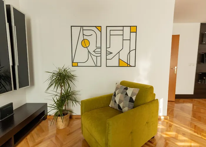 Apartman M's Downtown Homely